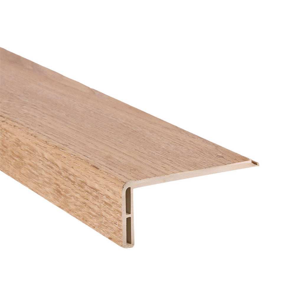 Terminación Nariz de Grada Bosco Miel 2400x83x35.5mm