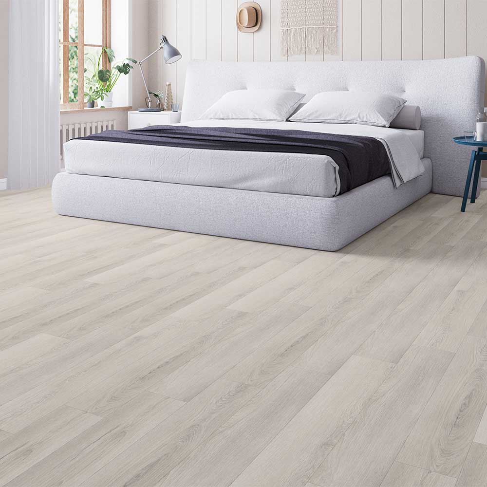 Piso Vinílico LVT Noruega Natural 91,4 x 15,24 cm.